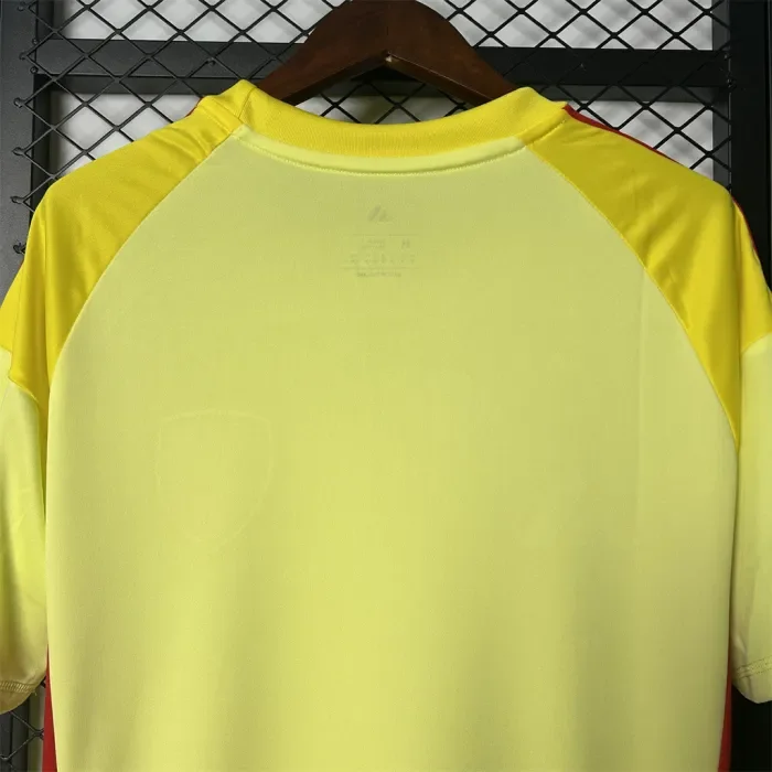 Arsenal Yellow Goalkeeper Kit 25/26