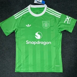 Manchester United Adult Green Goalkeeper Kit 25/26